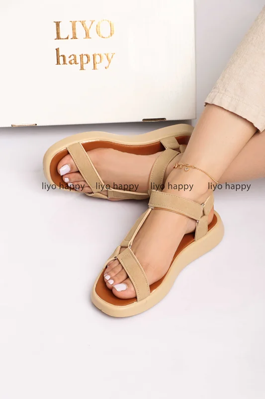 صندل زنانه کرم