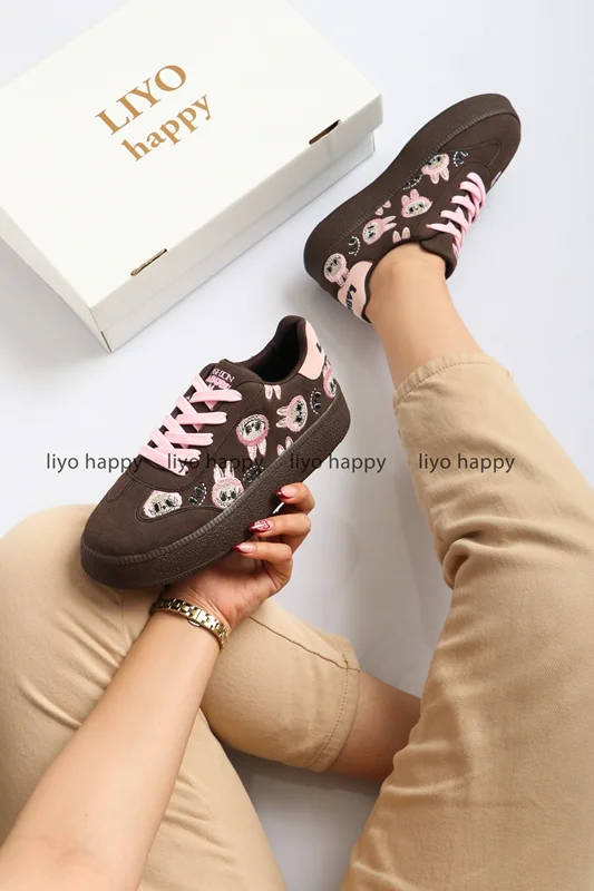 عروسک لبوبو