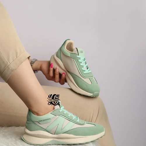 کفش کتانی کد 2468