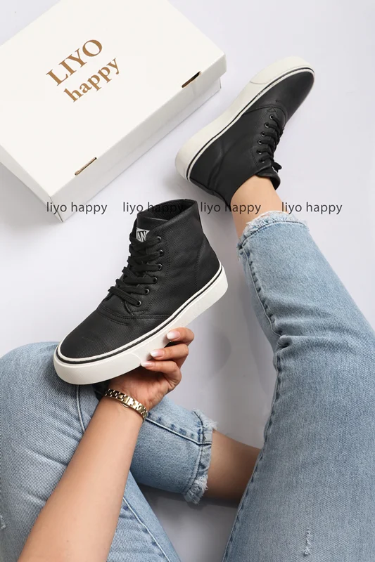 ونس زنانه مشکی اسپرت