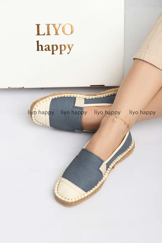 کالج زنانه آبی رنگ با طراحی پنی لوفر