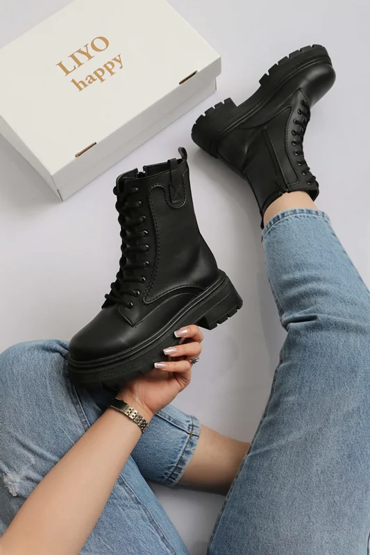 بوت زنانه مشکی